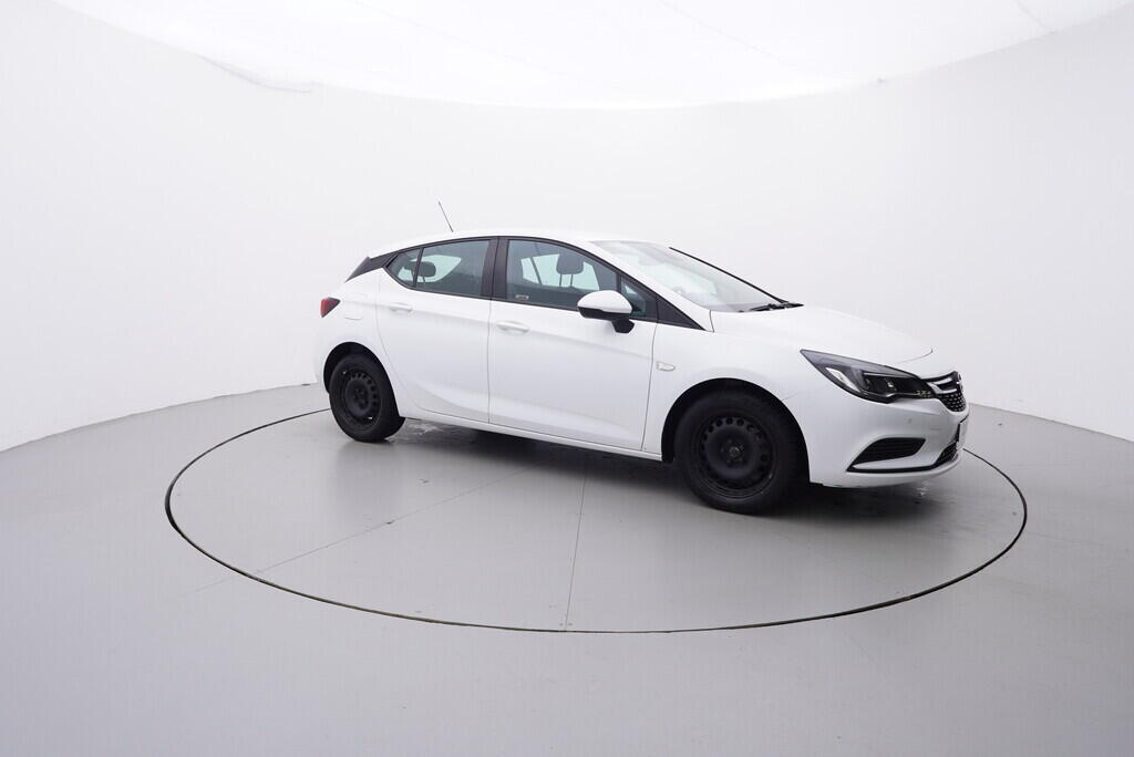 OV190V08880_16.webp_ASTRA Enjoy 1.6  70 kW manuál