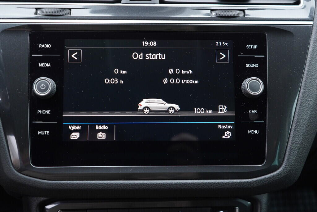 OV190V08884_27.webp_TIGUAN  2.0 TDI 110 kW manuál