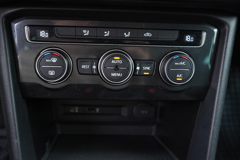 OV190V08884_30.webp_TIGUAN  2.0 TDI 110 kW manuál