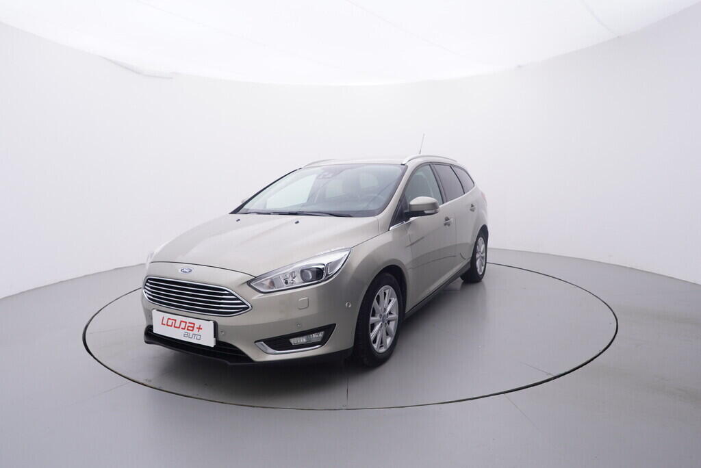 OV190V08886_10.webp_FOCUS Titanium 1.5  88 kW manuál