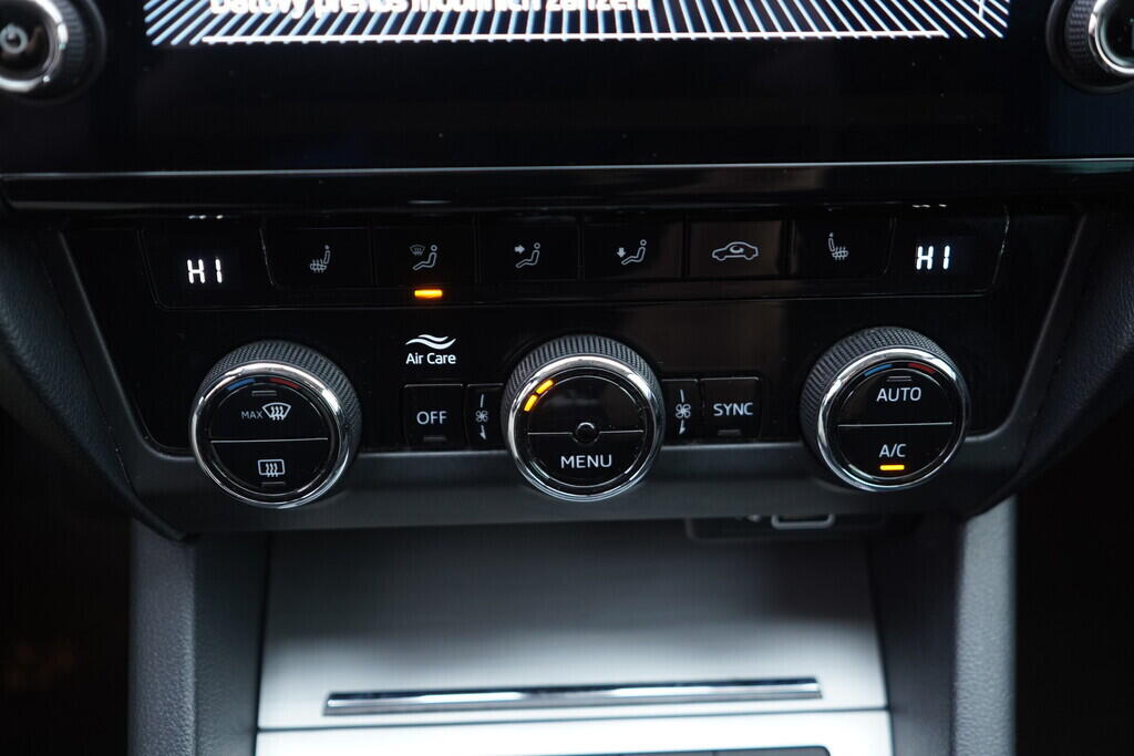 OV190V08887_35.webp_OCTAVIA Ambition Plus 1.0 TSI 85 kW manuál, DPH