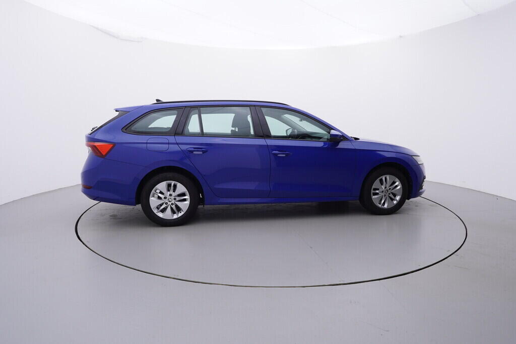 OV190V08890_15.webp_OCTAVIA Ambition 2.0 TDI 110 kW automat, DPH