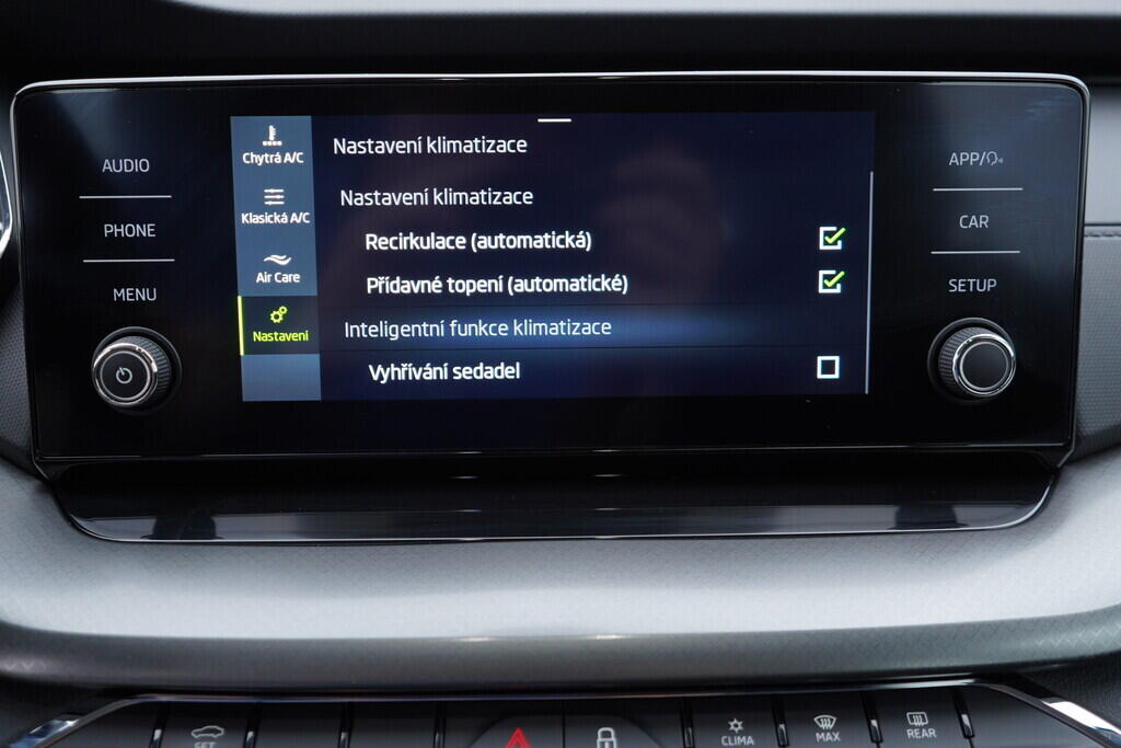 OV190V08890_35.webp_OCTAVIA Ambition 2.0 TDI 110 kW automat, DPH