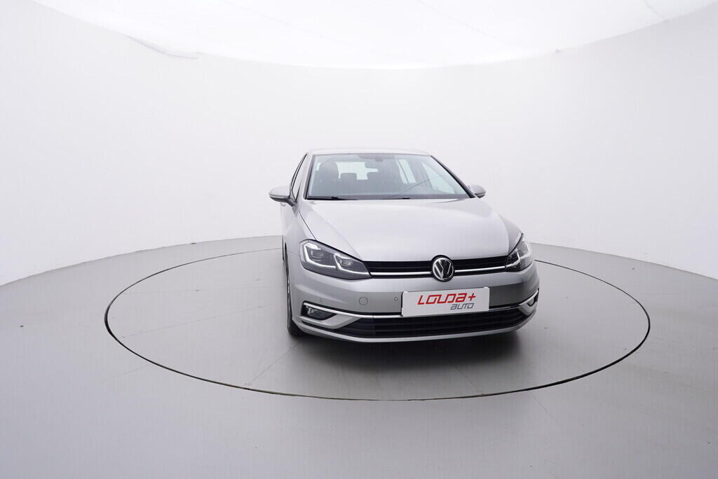 OV190V08900_17.webp_GOLF HIGHLINE 1.5 TSI 110 kW manuál, DPH