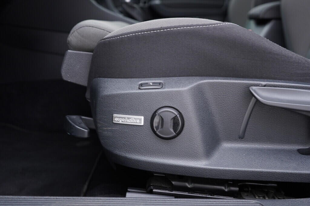 OV190V08900_22.webp_GOLF HIGHLINE 1.5 TSI 110 kW manuál, DPH
