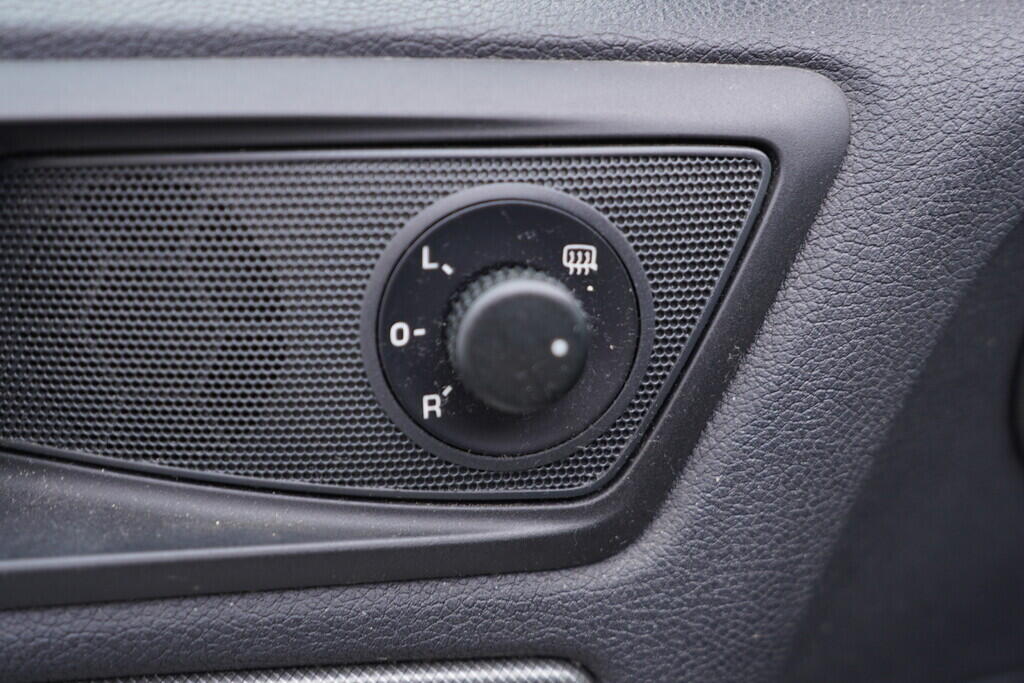 OV190V08901_21.webp_OCTAVIA Elegance 2.0 FSI 110 kW manuál