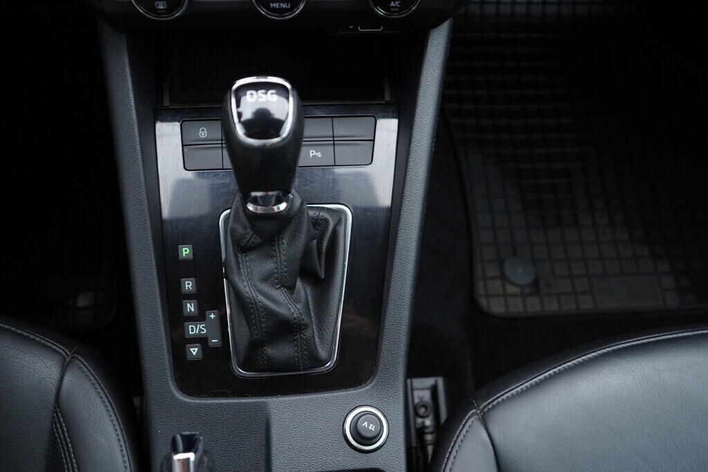 OV190V08909_42.webp_OCTAVIA Exclusive 1.6 TDI 85 kW automat