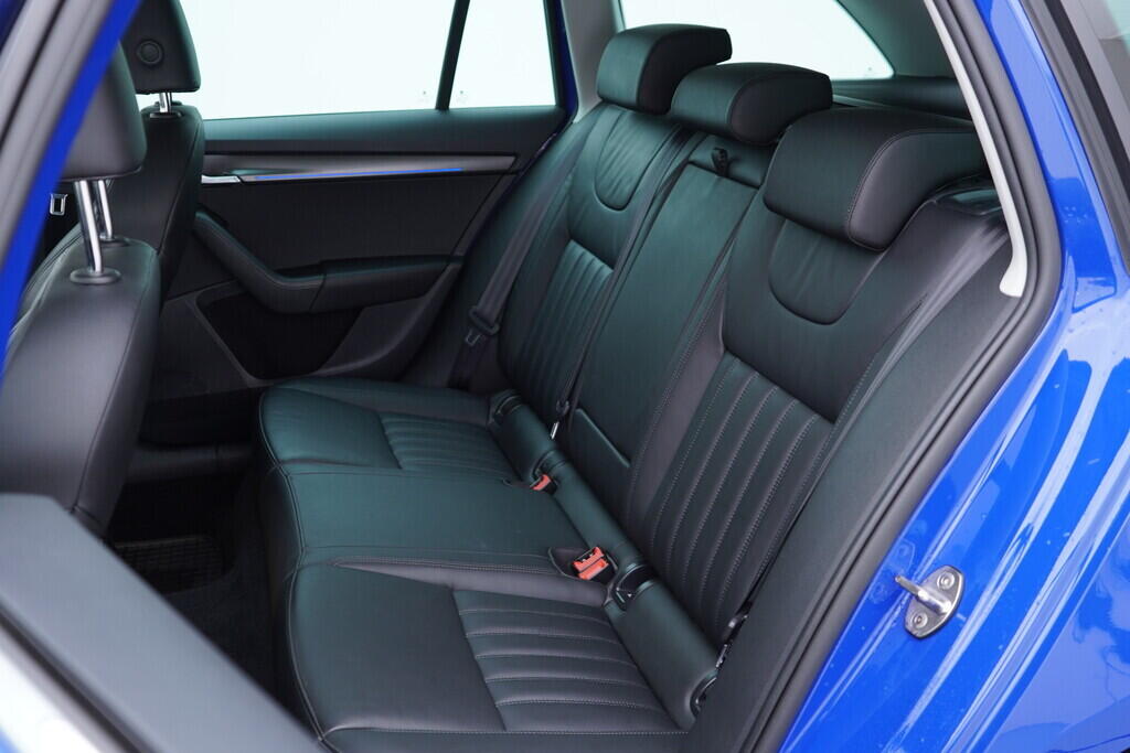 OV190V08909_46.webp_OCTAVIA Exclusive 1.6 TDI 85 kW automat