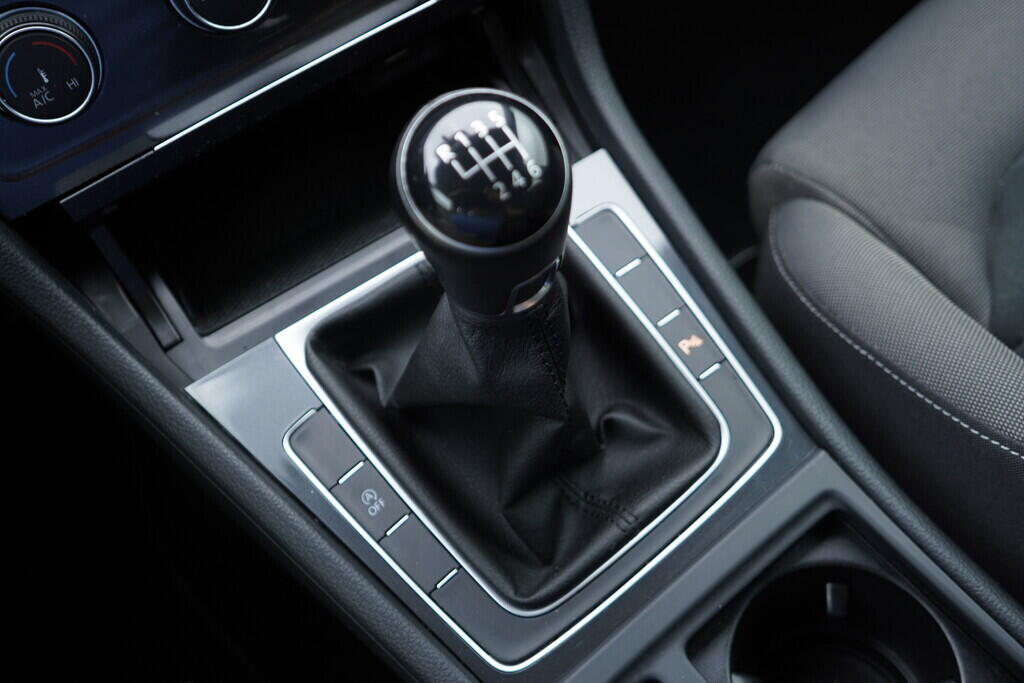 OV190V08910_39.webp_GOLF VARIANT Comfortline 1.0 TSI 85 kW manuál