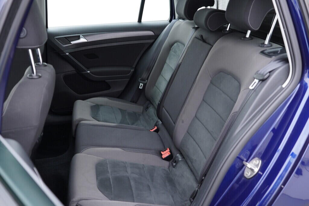 OV190V08910_42.webp_GOLF VARIANT Comfortline 1.0 TSI 85 kW manuál