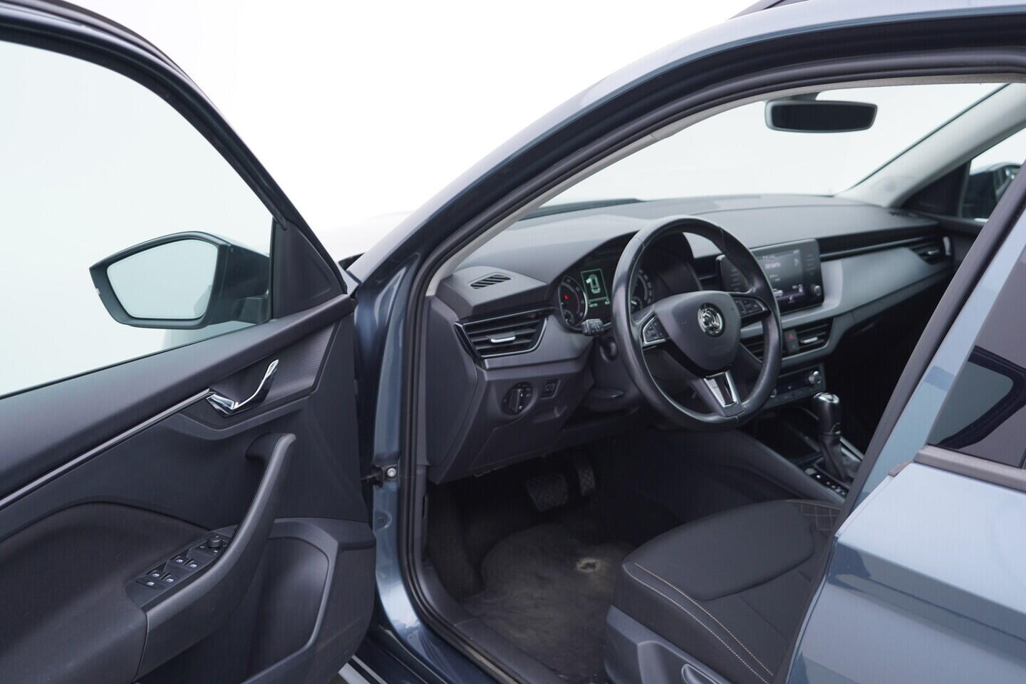 OV190V08911_18.webp_KAMIQ Ambition 1.5 TSI 110 kW automat, DPH