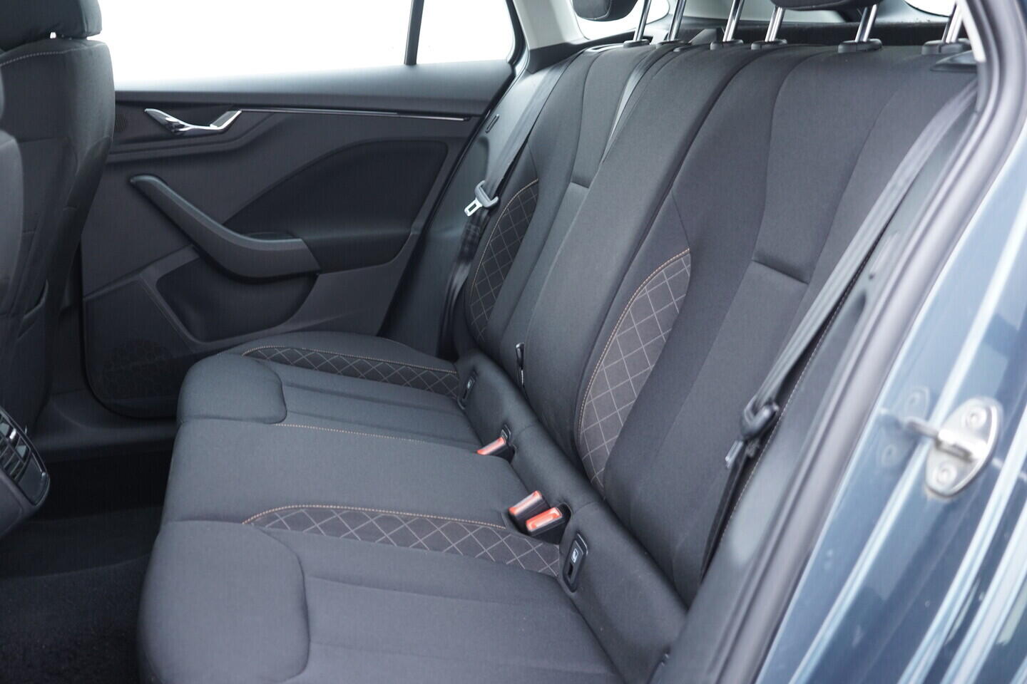 OV190V08911_35.webp_KAMIQ Ambition 1.5 TSI 110 kW automat, DPH