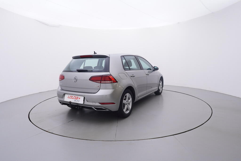OV190V08912_14.webp_GOLF Highline 1.4 TSI 92 kW automat
