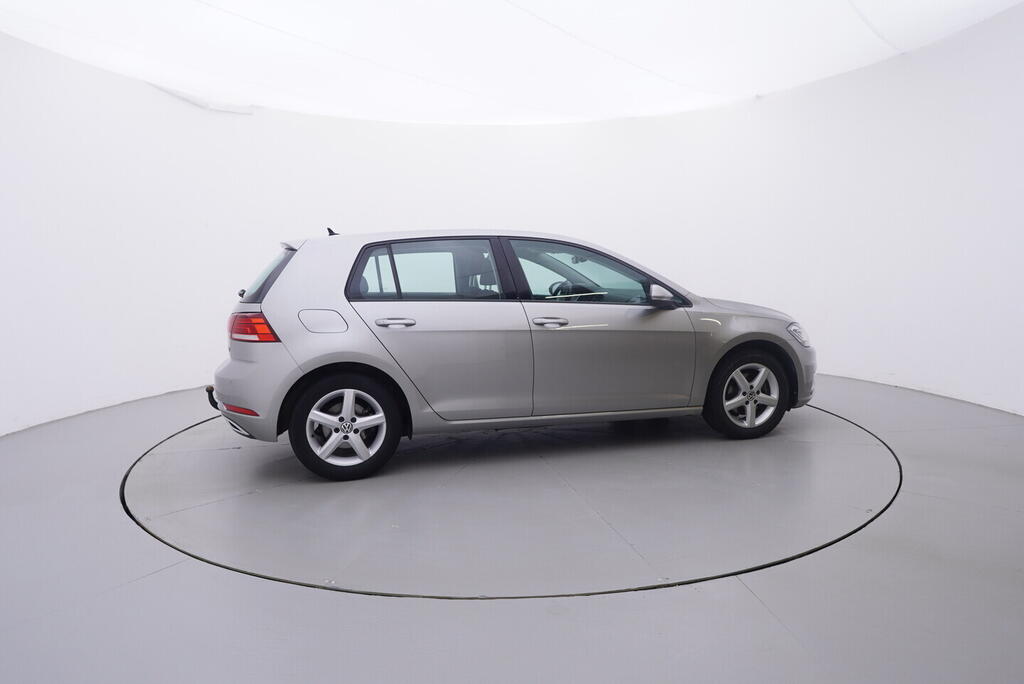 OV190V08912_15.webp_GOLF Highline 1.4 TSI 92 kW automat