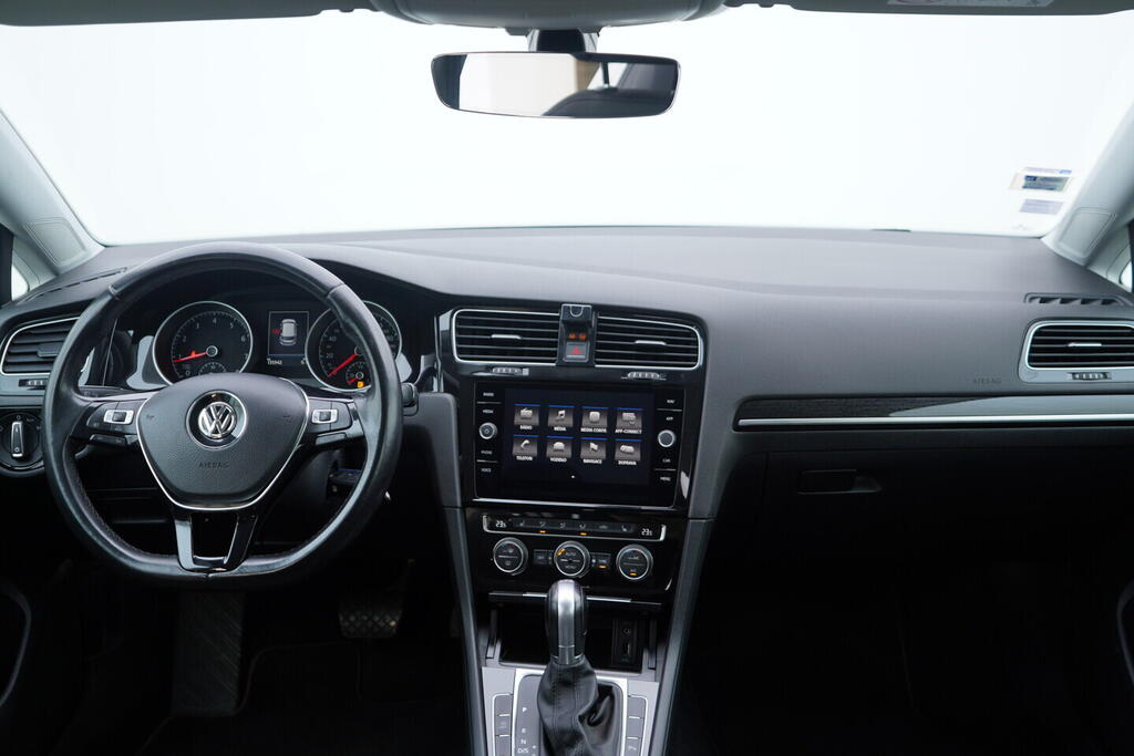 OV190V08912_27.webp_GOLF Highline 1.4 TSI 92 kW automat