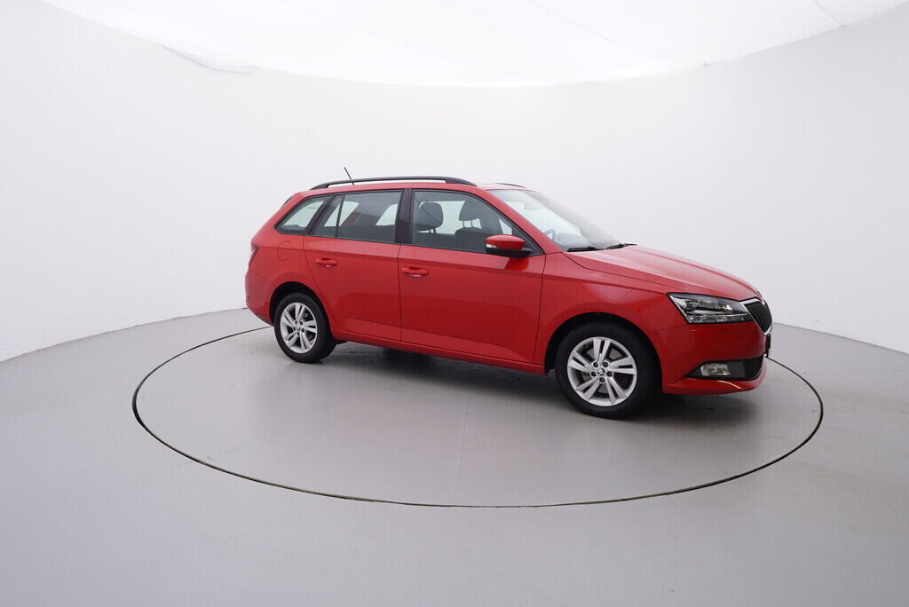 OV190V08914_16.webp_FABIA  1.0 TSI 81 kW manuál, DPH