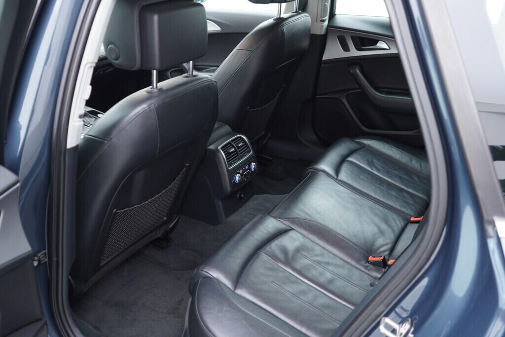 OV190V08935_38.webp_A6 AVANT  3.0 TDI 180 kW automat