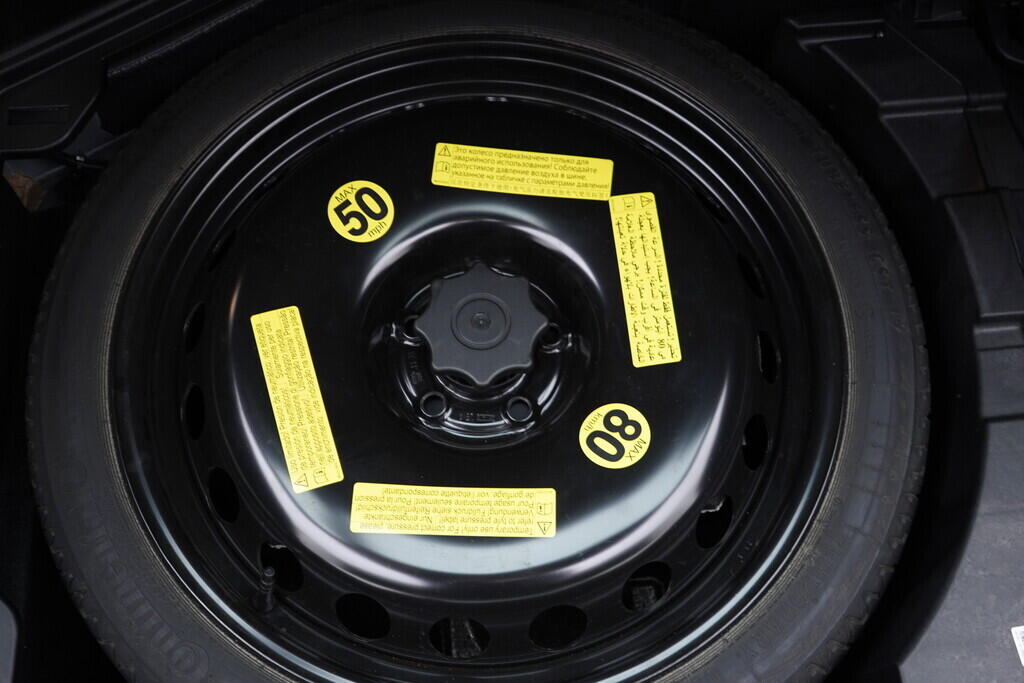OV190V08935_41.webp_A6 AVANT  3.0 TDI 180 kW automat