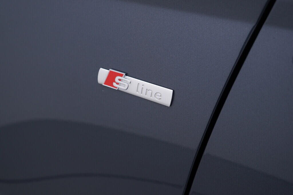 OV190V08935_44.webp_A6 AVANT  3.0 TDI 180 kW automat