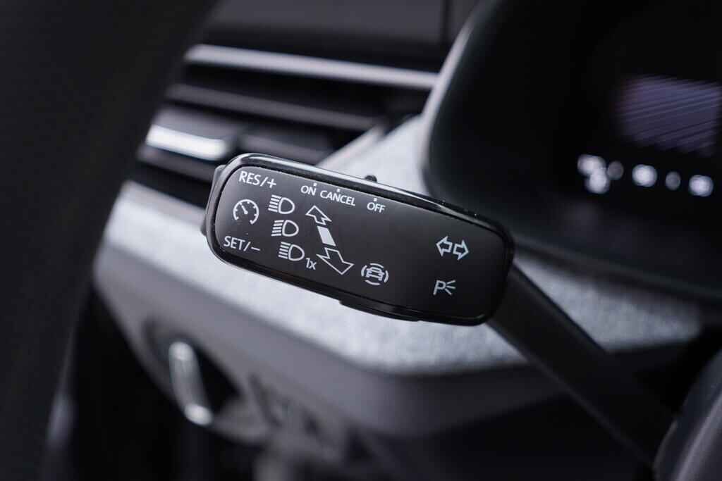 OV190V08939_23.webp_SCALA Selection 1.0 TSI 85 kW manuál, DPH