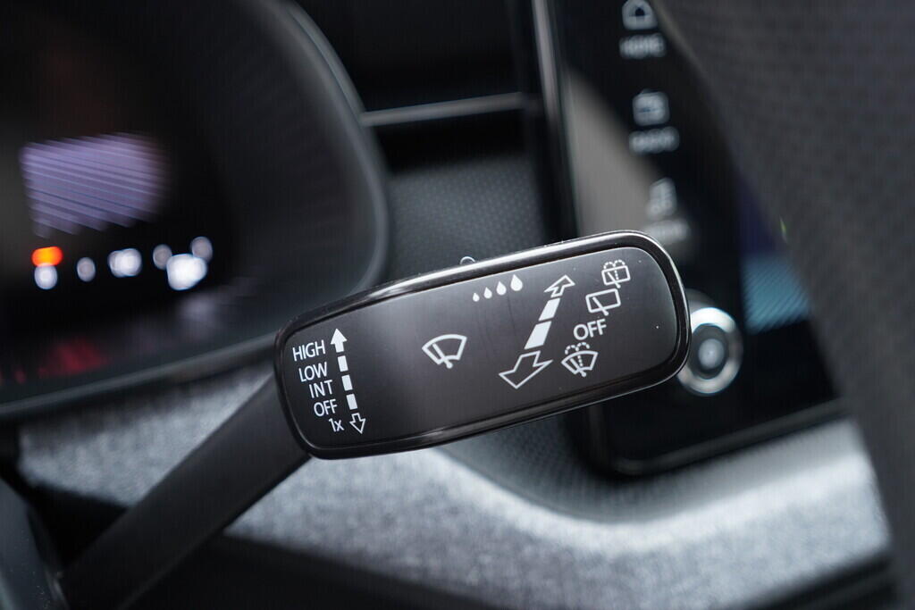 OV190V08939_24.webp_SCALA Selection 1.0 TSI 85 kW manuál, DPH