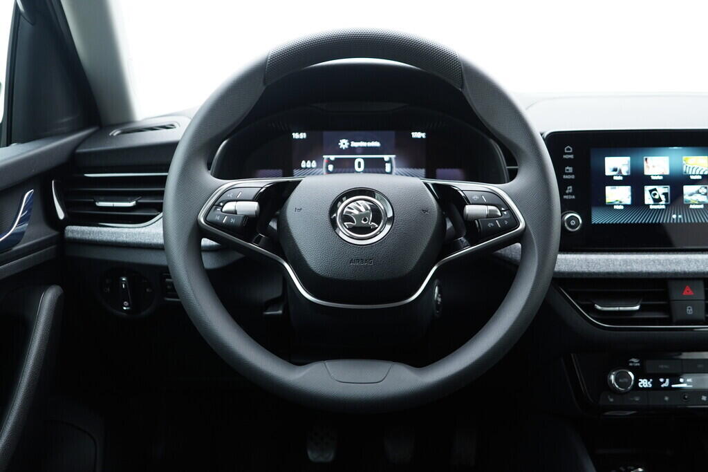 OV190V08939_26.webp_SCALA Selection 1.0 TSI 85 kW manuál, DPH