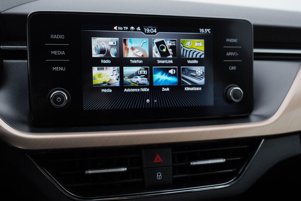 OV190V08947_28.webp_KAMIQ Style 1.6 TDI 85 kW automat, DPH