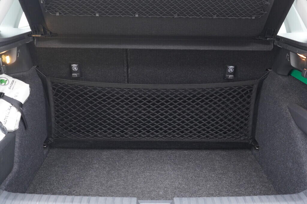 OV190V08947_37.webp_KAMIQ Style 1.6 TDI 85 kW automat, DPH