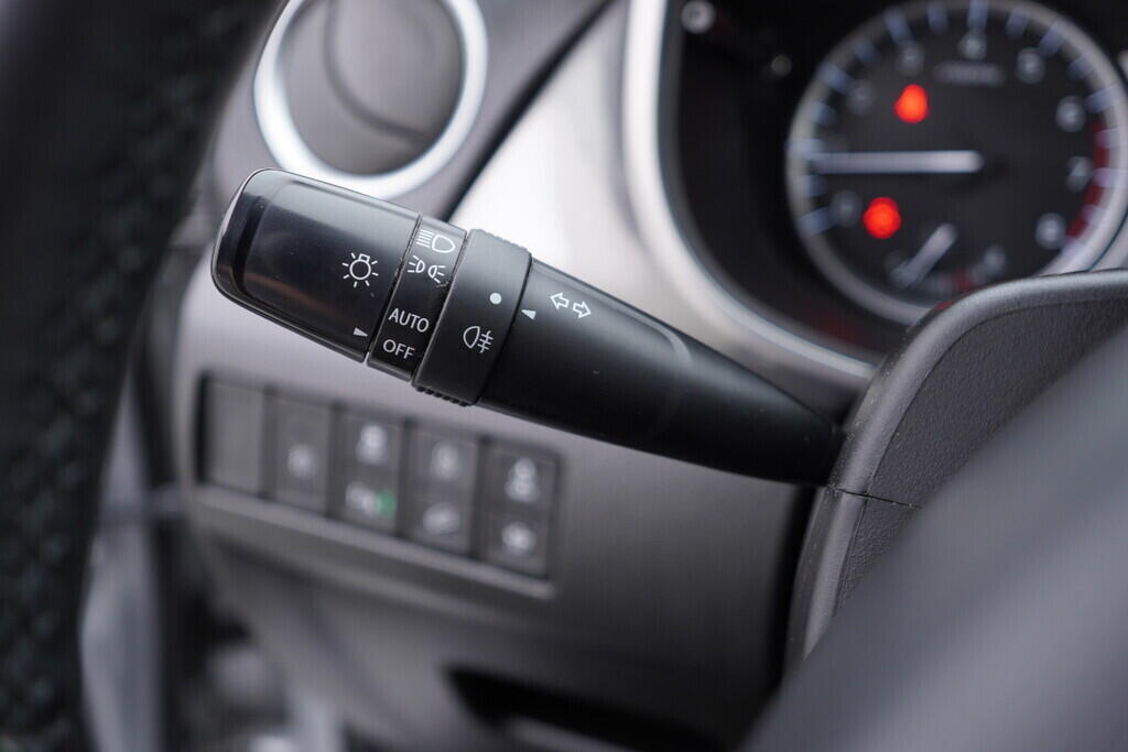 OV190V08949_23.webp_VITARA  1.6  88 kW automat, DPH
