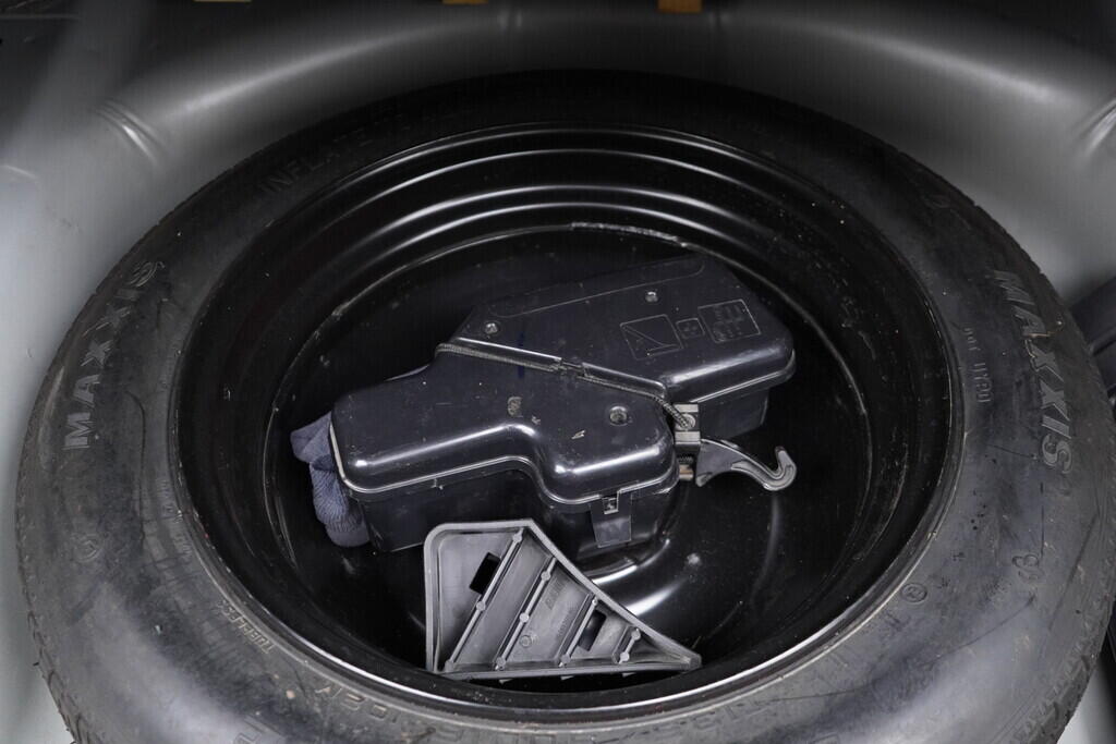 OV190V08949_37.webp_VITARA  1.6  88 kW automat, DPH