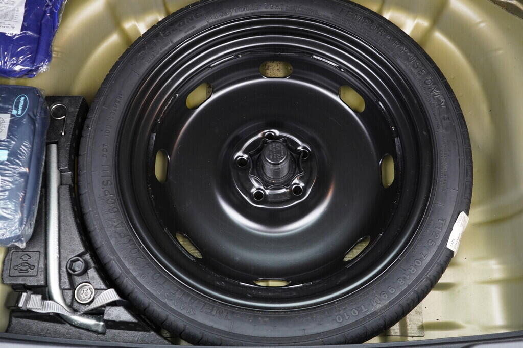 OV190V08952_38.webp_T-ROC STYLE 1.5 TSI 110 kW automat