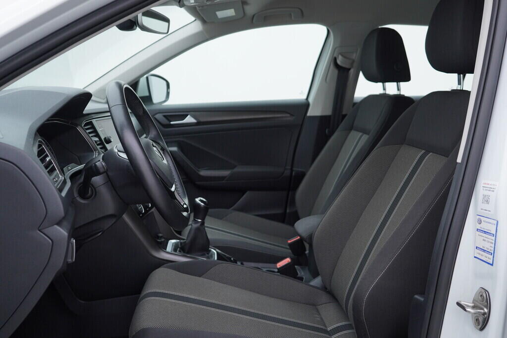 OV190V08953_22.webp_T-ROC STYLE 1.5 TSI 110 kW manuál
