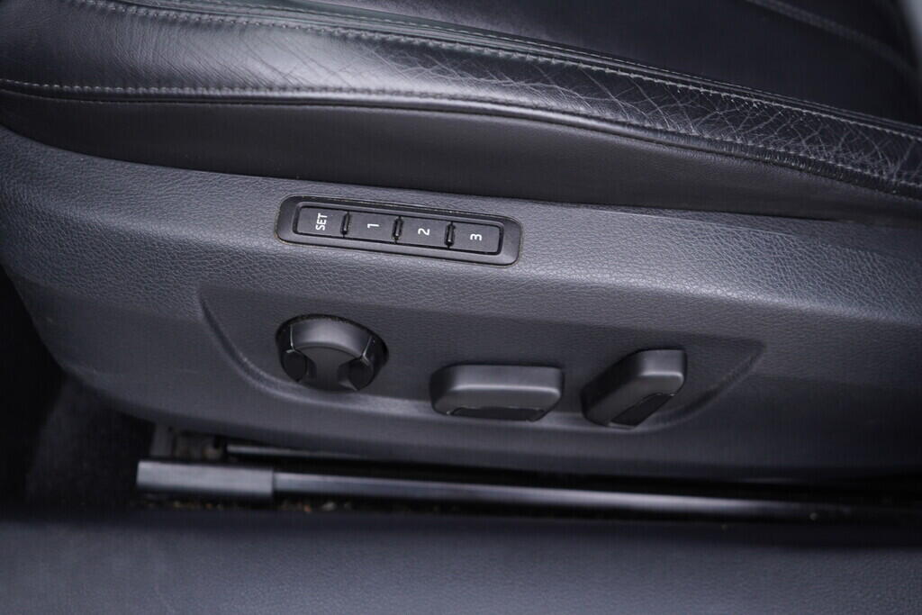 OV190V08954_21.webp_SUPERB Style Extra 1.6 TDI 88 kW automat