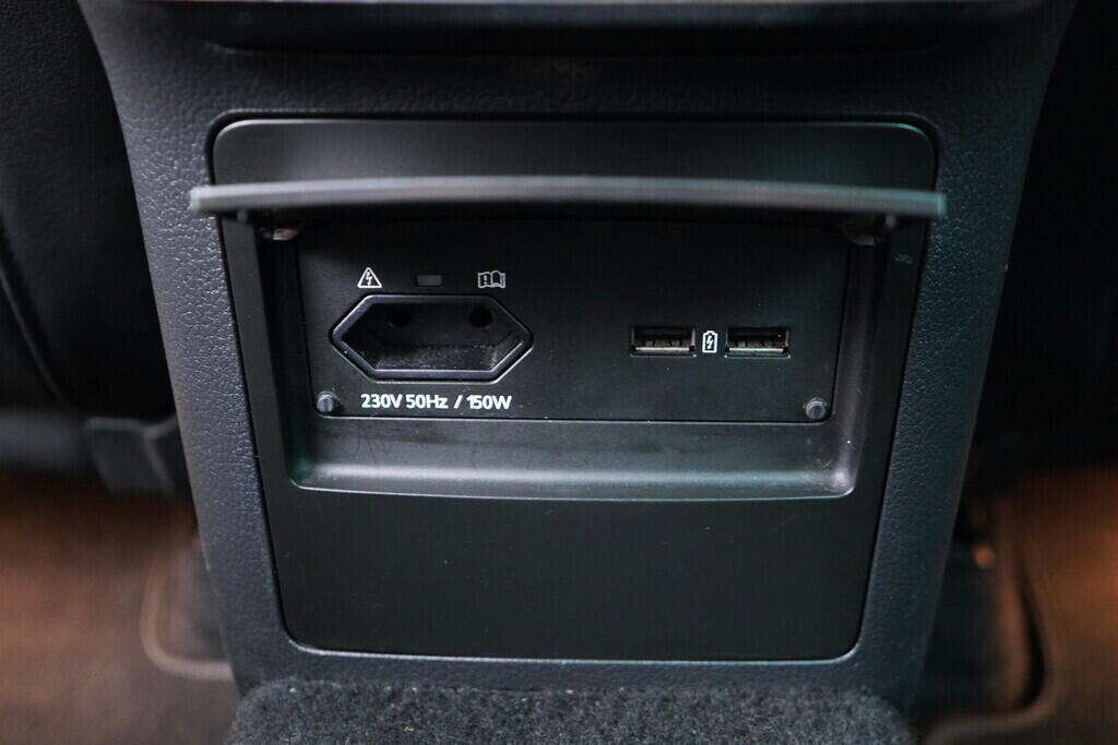 OV190V08954_43.webp_SUPERB Style Extra 1.6 TDI 88 kW automat