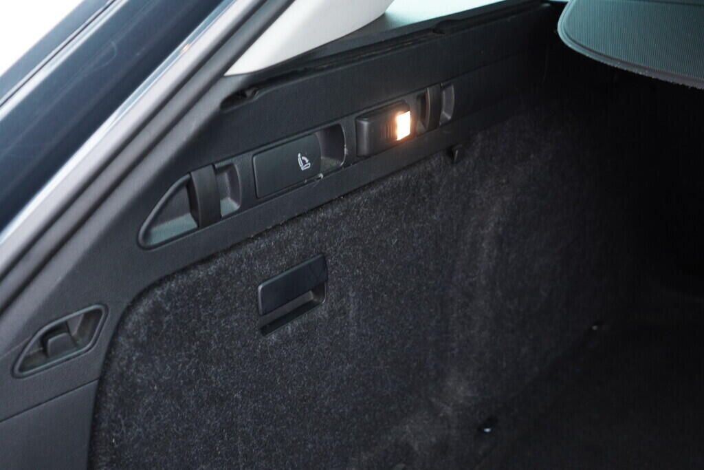 OV190V08954_47.webp_SUPERB Style Extra 1.6 TDI 88 kW automat
