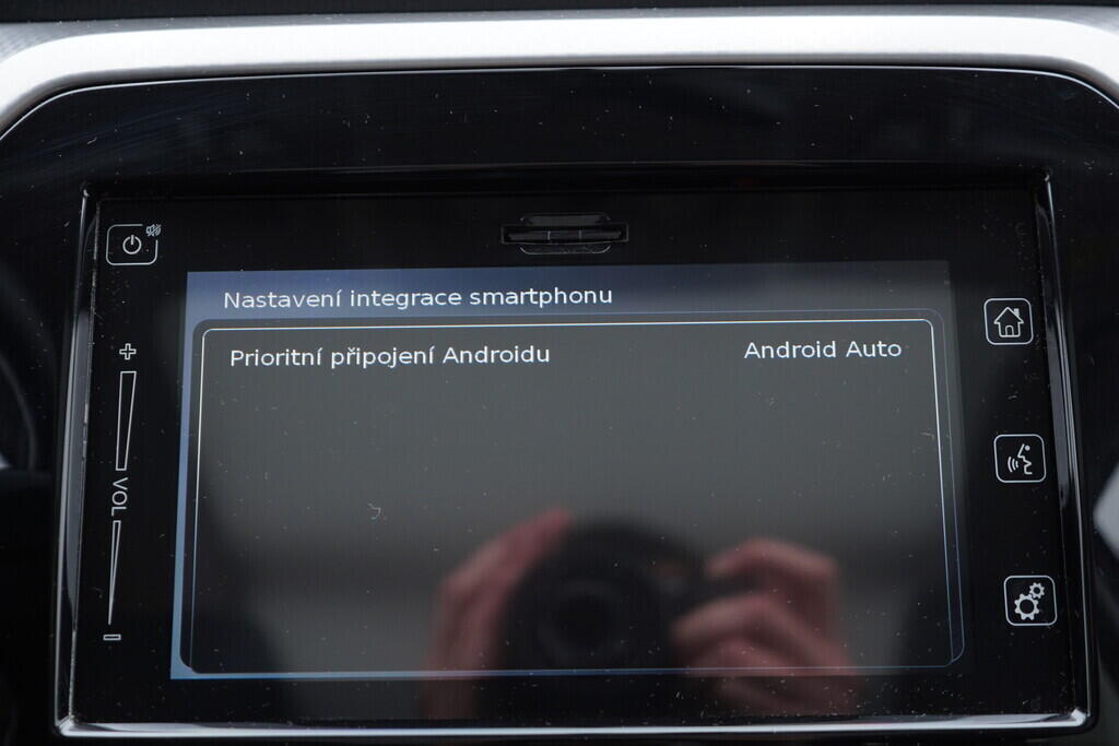 OV190V08957_28.webp_VITARA Comfort+ 1.6  88 kW automat