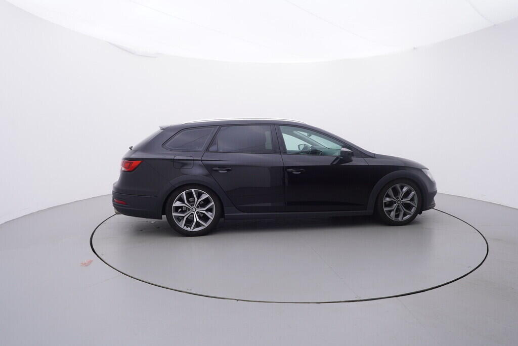 OV190V08958_15.webp_LEON ST X-perience 4Drive 1.8 TSI 132 kW automat