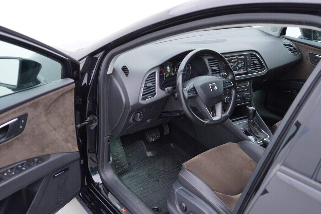 OV190V08958_18.webp_LEON ST X-perience 4Drive 1.8 TSI 132 kW automat