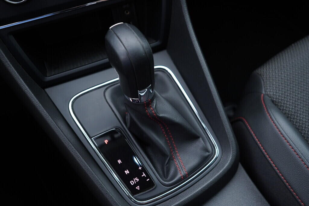 OV190V08959_35.webp_LEON FR 1.4 TSI 110 kW automat