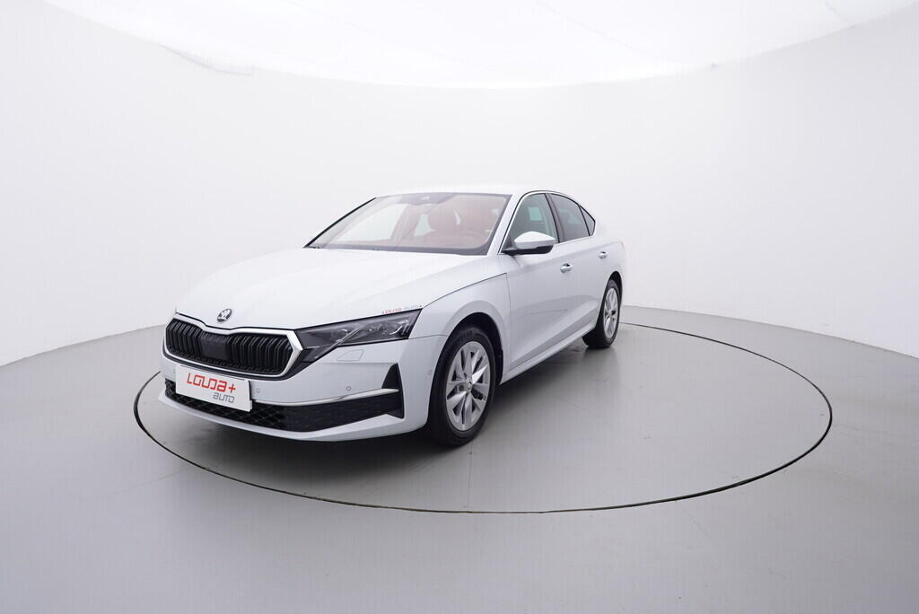 OV190V08963_10.webp_OCTAVIA Top Selection 1.5 TSI 110 kW manuál, DPH
