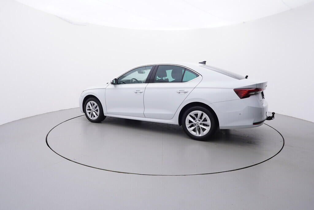 OV190V08963_12.webp_OCTAVIA Top Selection 1.5 TSI 110 kW manuál, DPH