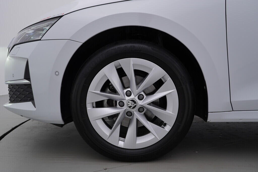 OV190V08963_45.webp_OCTAVIA Top Selection 1.5 TSI 110 kW manuál, DPH