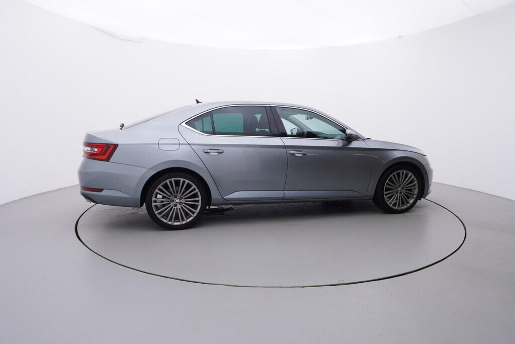 OV190V08974_15.webp_SUPERB Style 2.0 TDI 110 kW automat, DPH