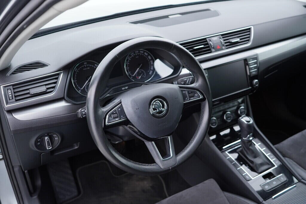 OV190V08974_23.webp_SUPERB Style 2.0 TDI 110 kW automat, DPH