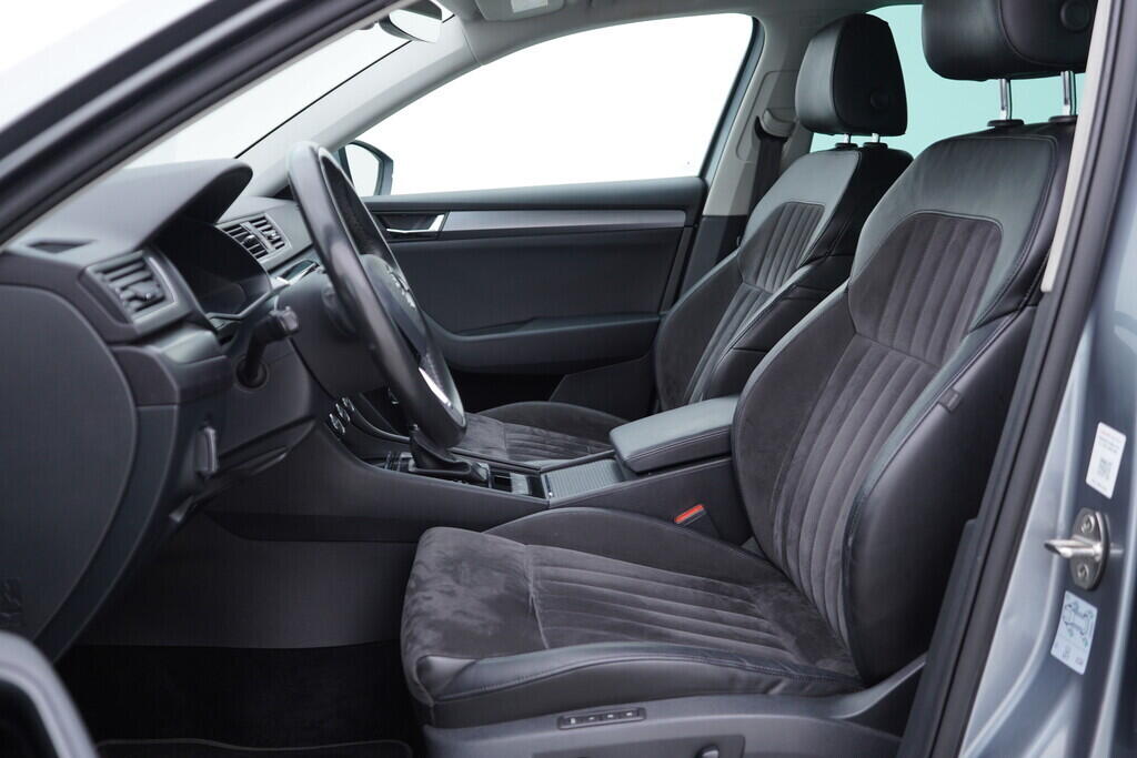 OV190V08974_24.webp_SUPERB Style 2.0 TDI 110 kW automat, DPH