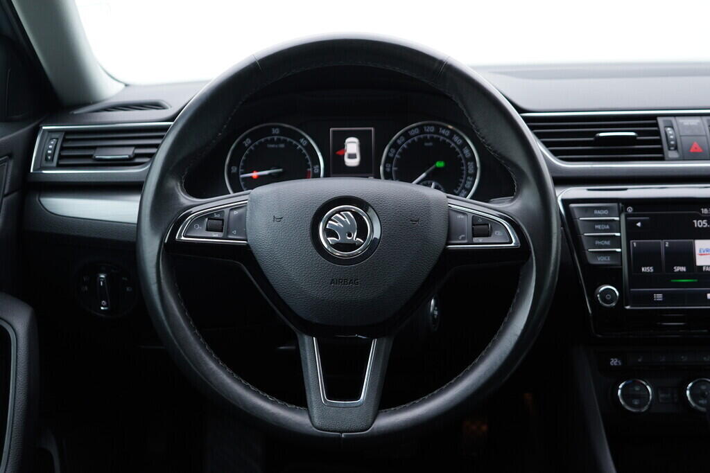 OV190V08974_29.webp_SUPERB Style 2.0 TDI 110 kW automat, DPH