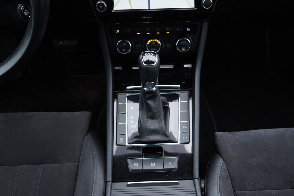 OV190V08974_36.webp_SUPERB Style 2.0 TDI 110 kW automat, DPH