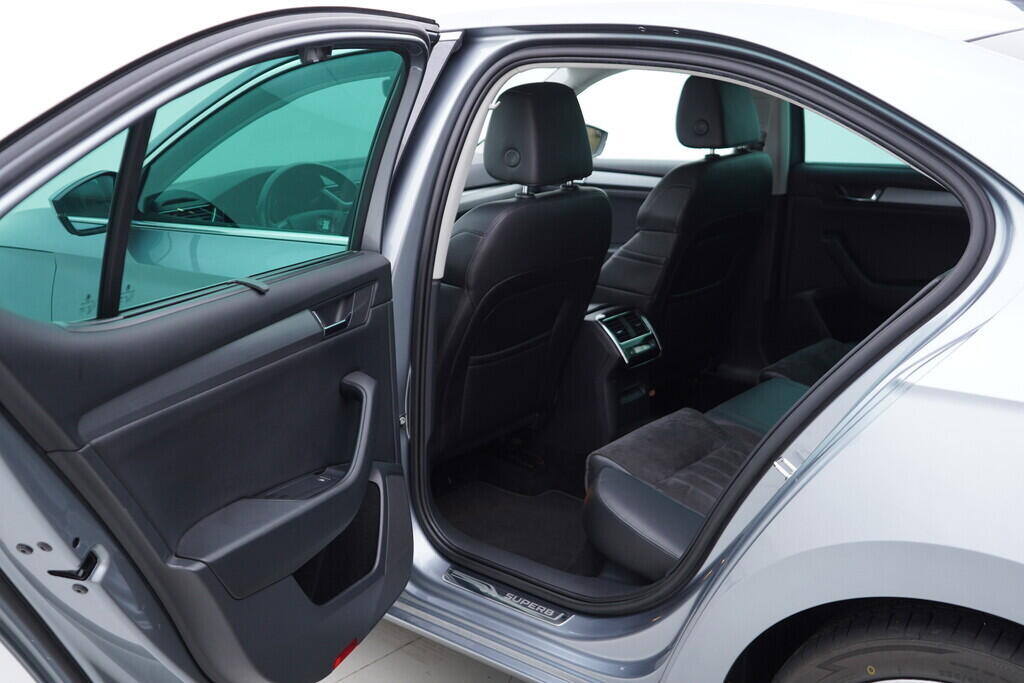 OV190V08974_38.webp_SUPERB Style 2.0 TDI 110 kW automat, DPH