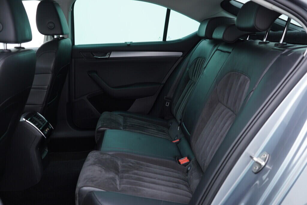 OV190V08974_40.webp_SUPERB Style 2.0 TDI 110 kW automat, DPH