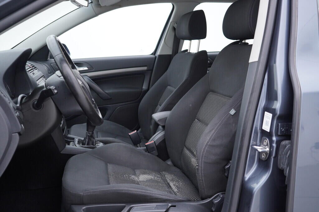 OV190V08977_23.webp_OCTAVIA Elegance 2.0 TDI 103 kW manuál